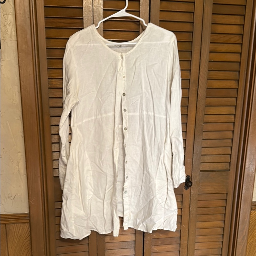 White Casual Button Down Shirt with Relaxed Fit